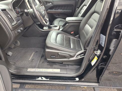 Used 2022 GMC Canyon Denali image 13