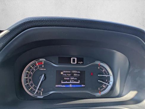 Used 2024 Honda Pilot EX-L image 9