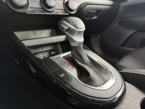 Used 2020 Kia Forte GT-Line FWD image 17