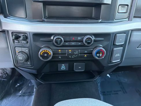 Used 2025 Ford F350 XLT image 29