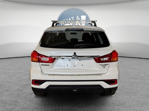 Used 2019 Mitsubishi Outlander Sport SE FWD image 5