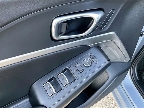 New 2026 Acura Integra FWD image 25