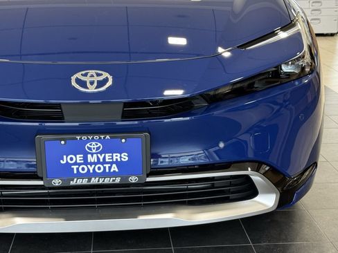 New 2026 Toyota Prius Plug-In Hybrid FWD image 10