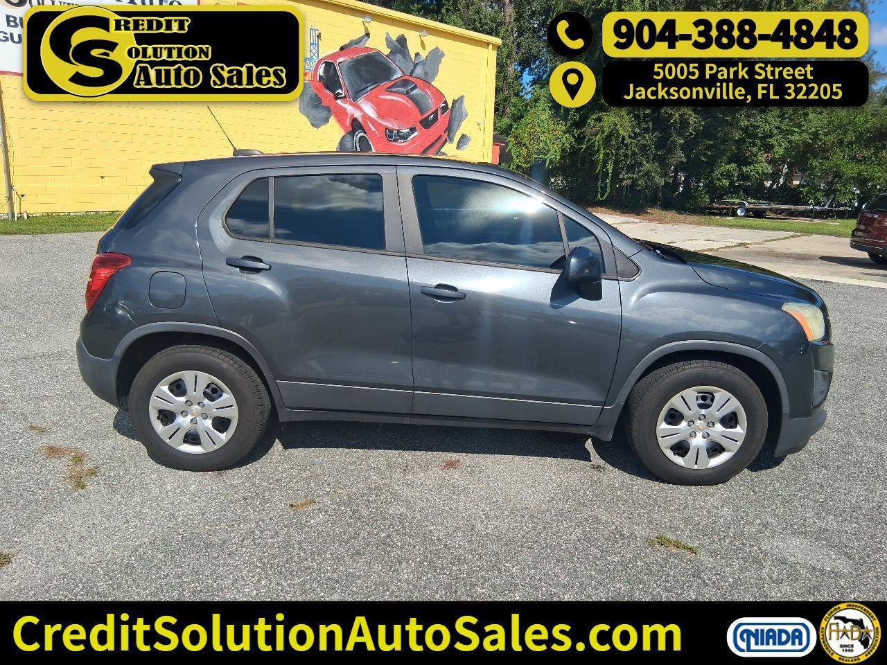 Used 2016 Chevrolet Trax LS FWD image 1