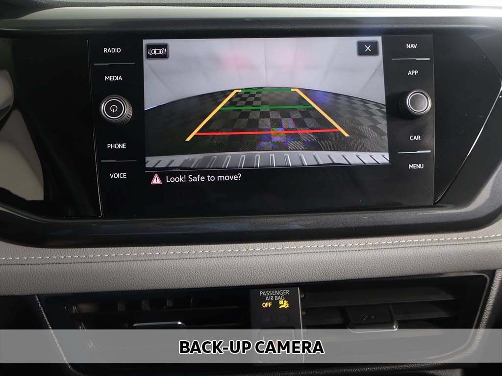 Used 2023 Volkswagen Taos SEL AWD/4WD image 6