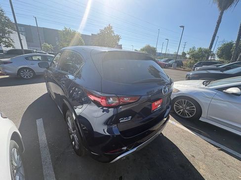 Used 2024 MAZDA CX-5 Signature AWD/4WD image 8
