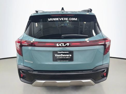 New 2026 Kia Seltos EX FWD image 9