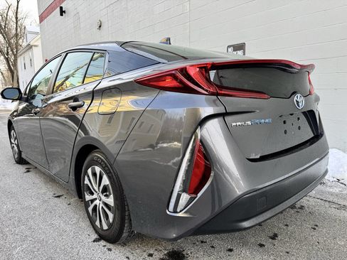 Used 2021 Toyota Prius Prime XLE w/ Carpet Mat Package (TMS) image 7