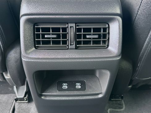 Used 2025 Honda CR-V Sport-L image 17