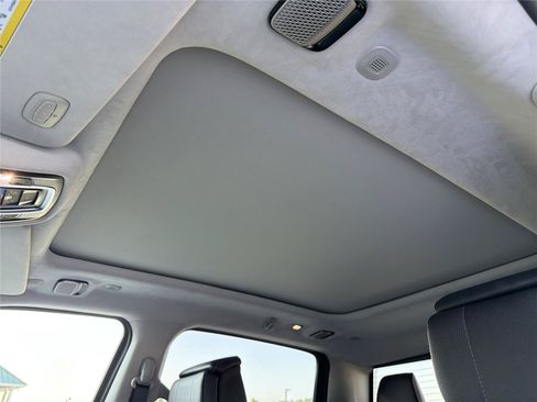 New 2026 RAM 1500 Tungsten w/ Trailer Tow Group AWD/4WD image 37
