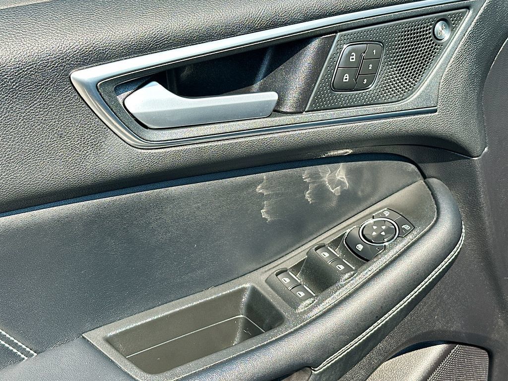 Used 2021 Ford Edge ST AWD/4WD image 21