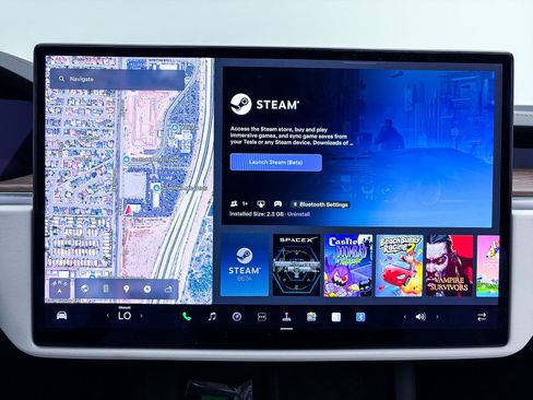 Used 2022 Tesla Model X image 22