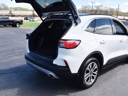 Certified 2022 Ford Escape SEL w/ Technology Package AWD/4WD image 28