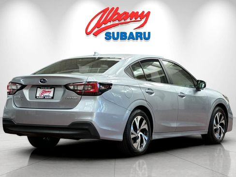 Used 2025 Subaru Legacy Premium AWD/4WD image 4