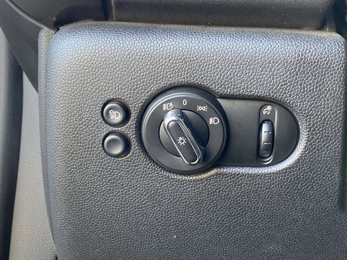 Used 2024 MINI Cooper S image 25