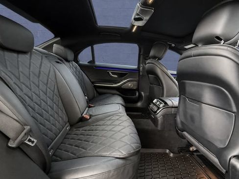 Used 2023 Mercedes-Benz S 580 4MATIC Sedan image 19