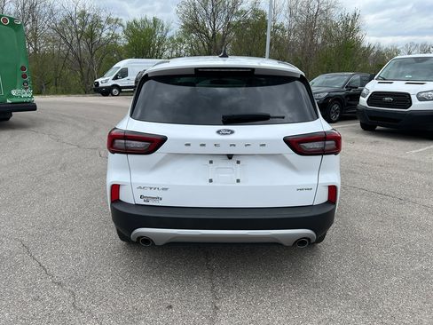 Used 2024 Ford Escape Active image 6