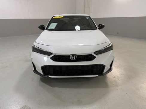 Used 2025 Honda Civic Sport image 2