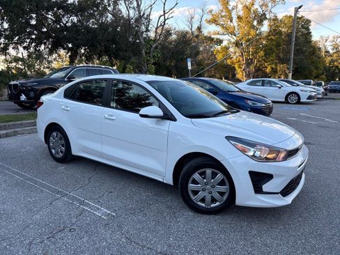 Used 2022 Kia Rio LX image 6