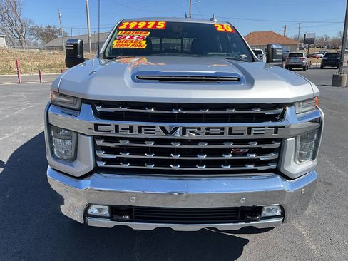 Used 2020 Chevrolet Silverado 2500 LTZ w/ LTZ Premium Package image 8