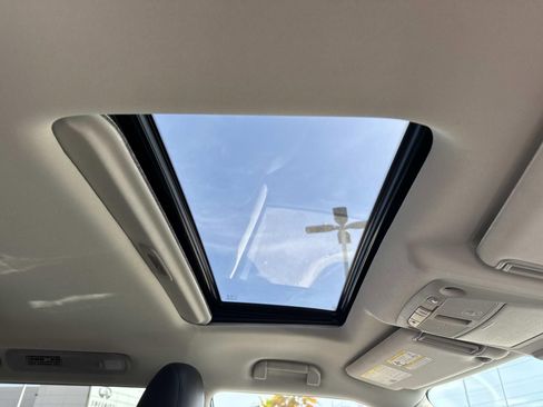 Used 2024 INFINITI QX80 Luxe image 12