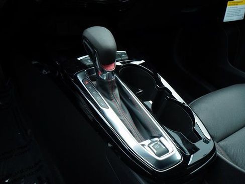 New 2026 Chevrolet Trax RS w/ Sunroof Package FWD image 20