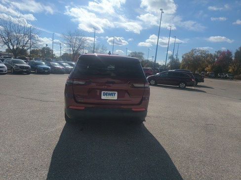 Used 2021 Jeep Grand Cherokee L Altitude image 4