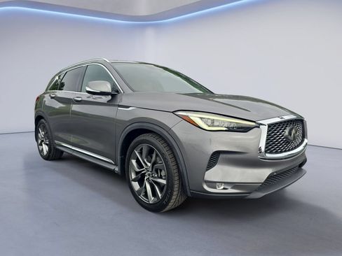 Used 2019 INFINITI QX50 Essential w/ Sensory Package AWD/4WD image 8
