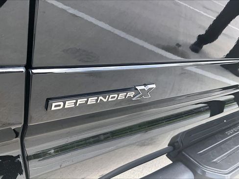 Used 2025 Land Rover Defender 110 X AWD/4WD image 9