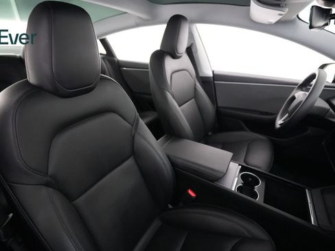 Used 2025 Tesla Model 3 Long Range RWD image 23