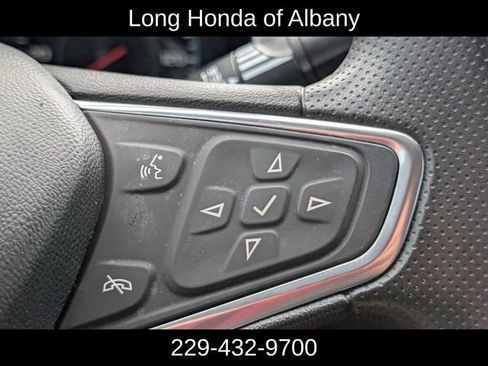 Used 2022 Chevrolet Malibu LT FWD image 26