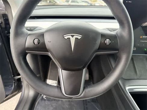 Used 2023 Tesla Model Y Long Range image 24
