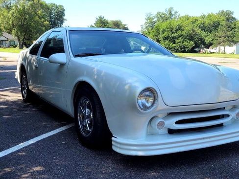 Used 1993 Ford Thunderbird Super image 8