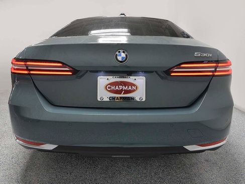 New 2026 BMW 530i w/ Premium Package image 4