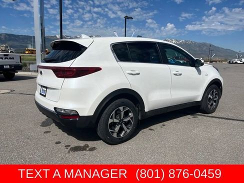 Used 2021 Kia Sportage LX w/ LX AWD Popular Package image 3