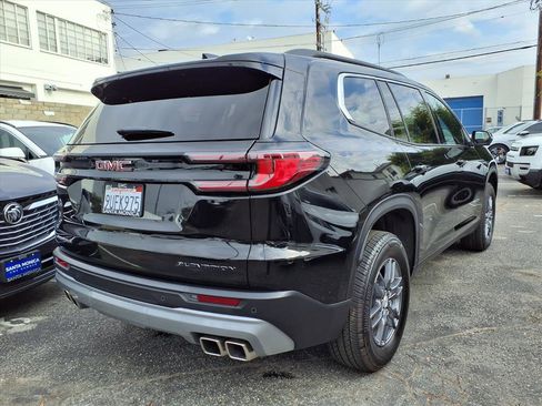 Used 2025 GMC Acadia Elevation image 19