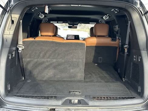 Used 2024 INFINITI QX80 Sensory w/ Cargo Package image 24