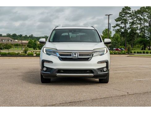 Used 2021 Honda Pilot Touring image 2