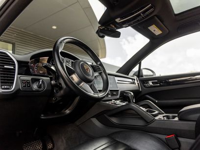 Certified 2021 Porsche Cayenne