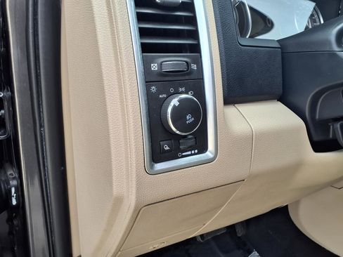 Used 2018 RAM 1500 Limited image 13