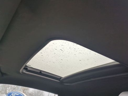 Used 2016 Chevrolet Camaro SS image 19