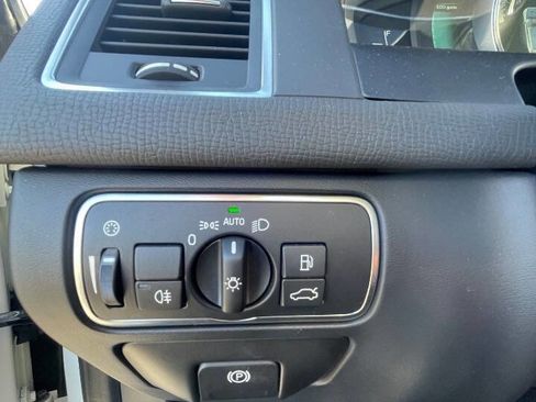 Used 2015 Volvo XC60 T6 image 18