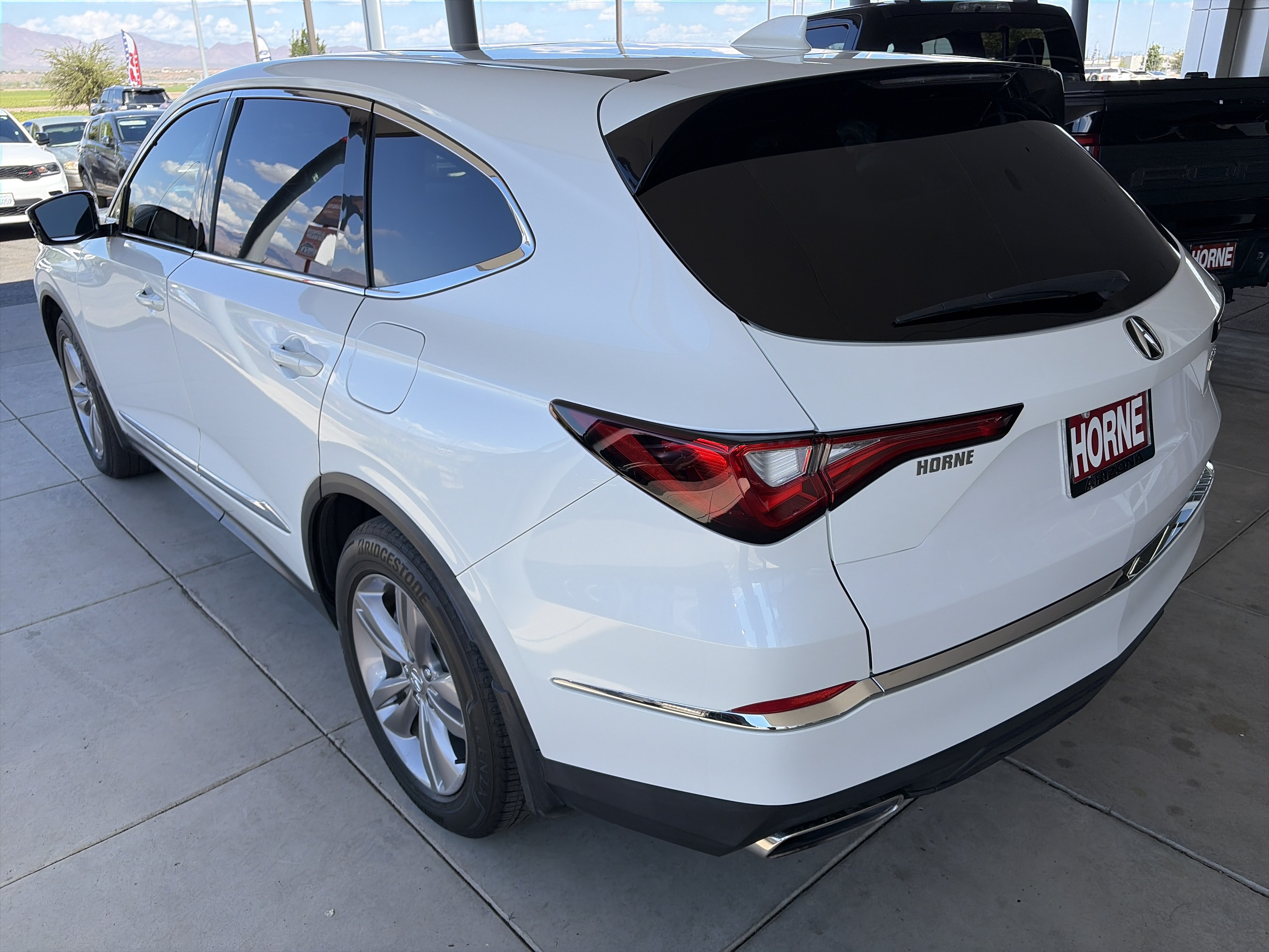 Used 2023 Acura MDX FWD image 6