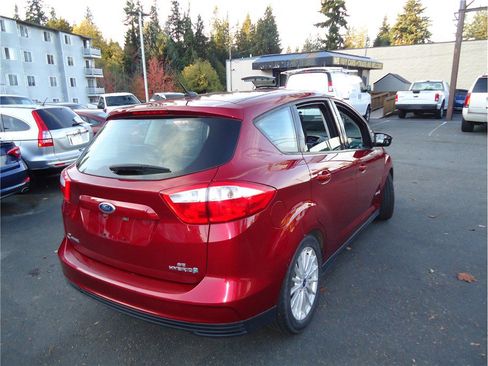 Used 2013 Ford C-MAX SE w/ Winter Pkg image 6