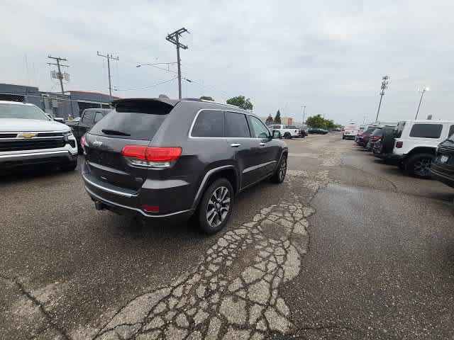 Certified 2018 Jeep Grand Cherokee Overland AWD/4WD image 15