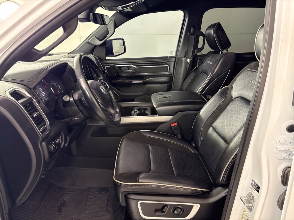 Used 2023 RAM 1500 Laramie AWD/4WD image 29