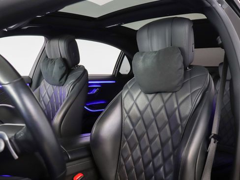 Used 2023 Mercedes-Benz S 580 S 580 image 17