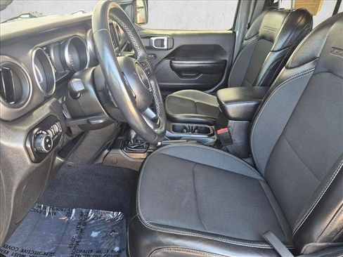Used 2021 Jeep Gladiator Sport AWD/4WD image 11
