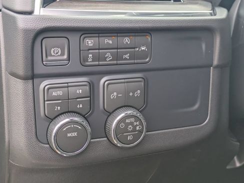 New 2026 Chevrolet Tahoe Z71 w/ Comfort Package AWD/4WD image 14