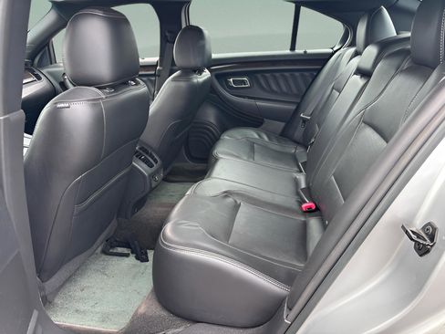 Used 2014 Ford Taurus Limited image 10